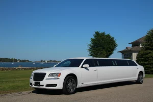 Read more about the article Things to Check Before Renting a Limousine or Limo Service Seattle
