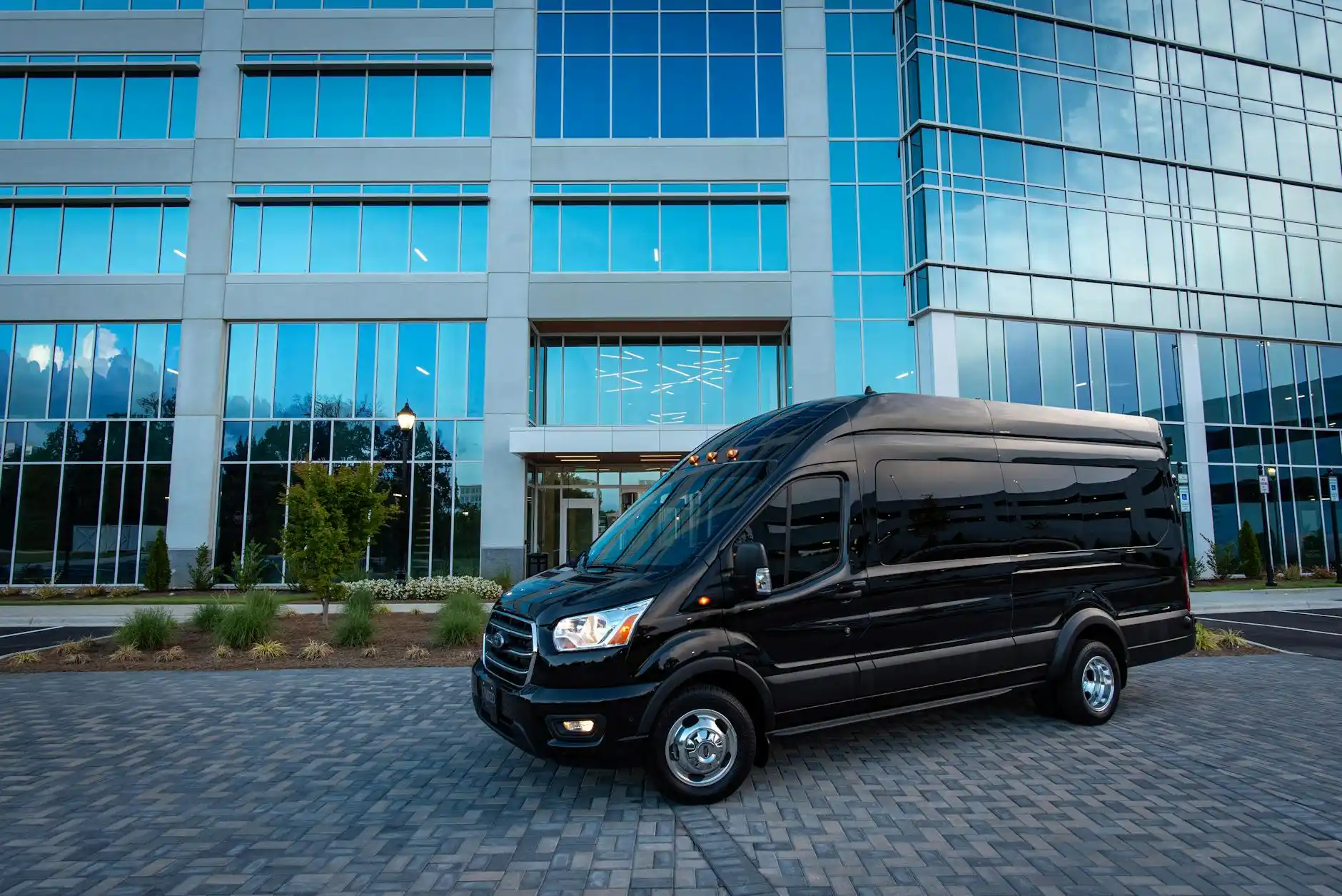 You are currently viewing Ultimate Executive Sprinter Van Experience at T-Mobile Park